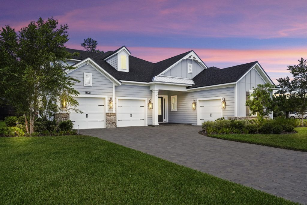 Beautiful Florida home at dusk.